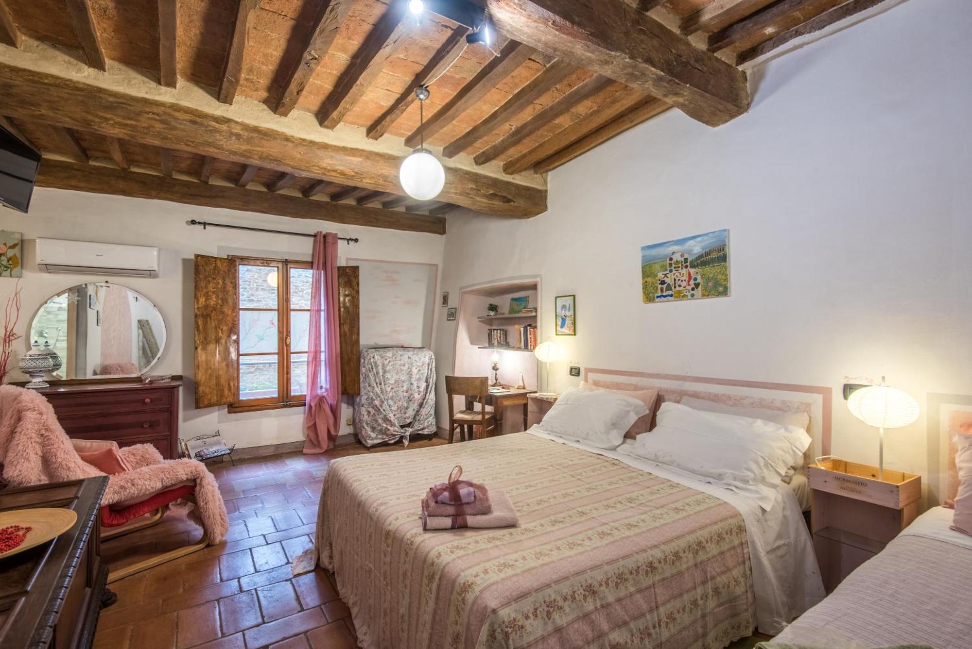La Casa Gialla Di Буонконвенто Екстериор снимка