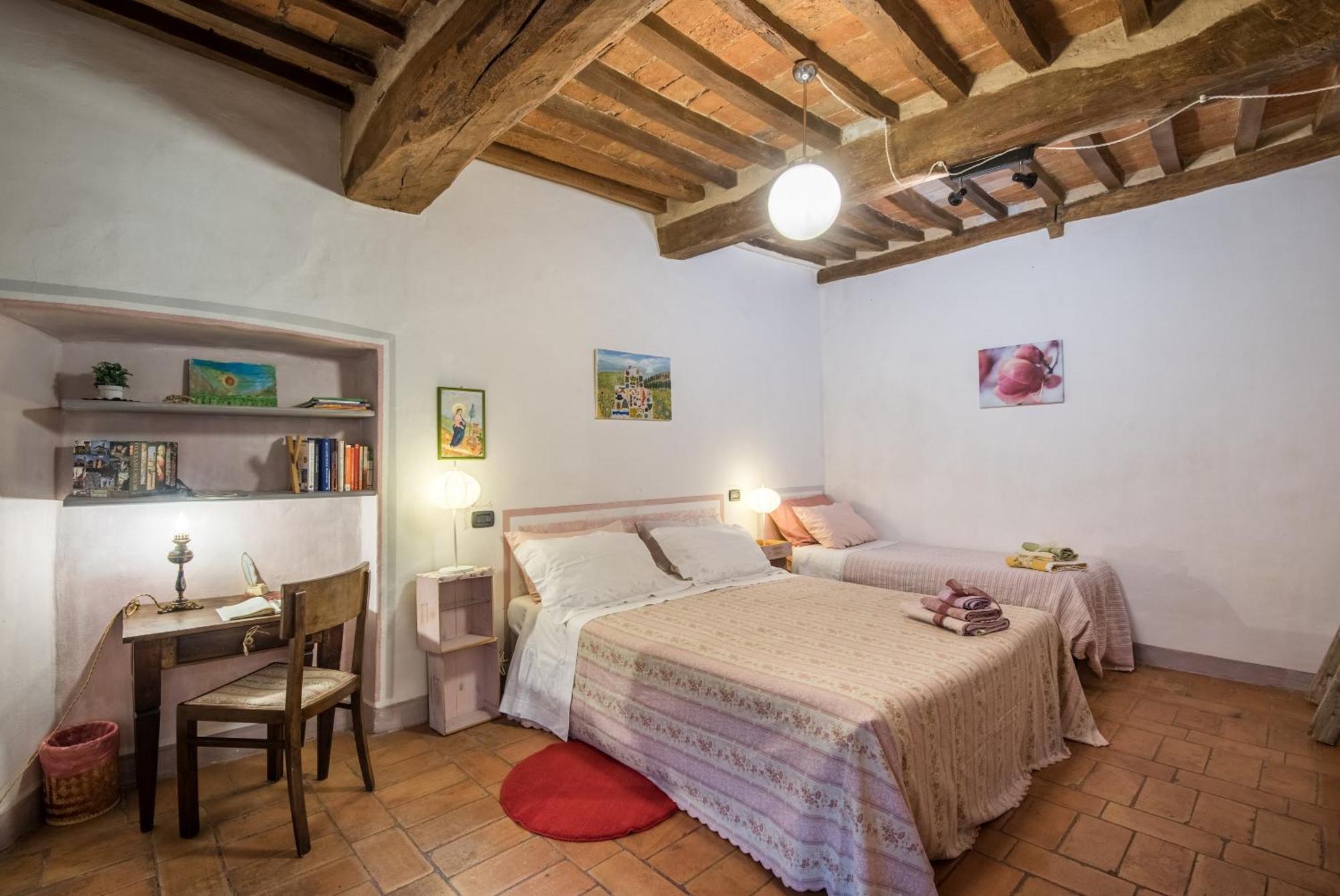 La Casa Gialla Di Буонконвенто Екстериор снимка